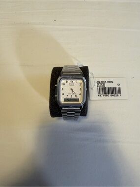 Casio Vintage AQ230 watch (white, number dial)